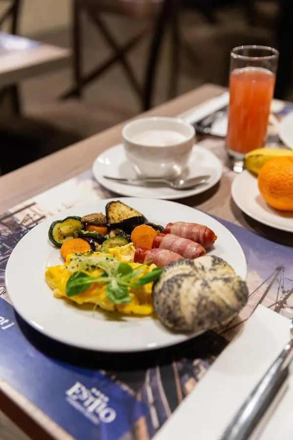 Estilo Fashion Hotel Budapeşte 4*,
